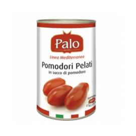 pomodori pelati con foglia di basilico